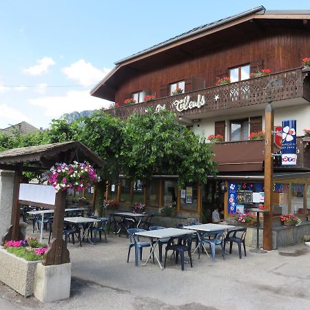 Les Tilleuls Le Biot Bagian luar foto