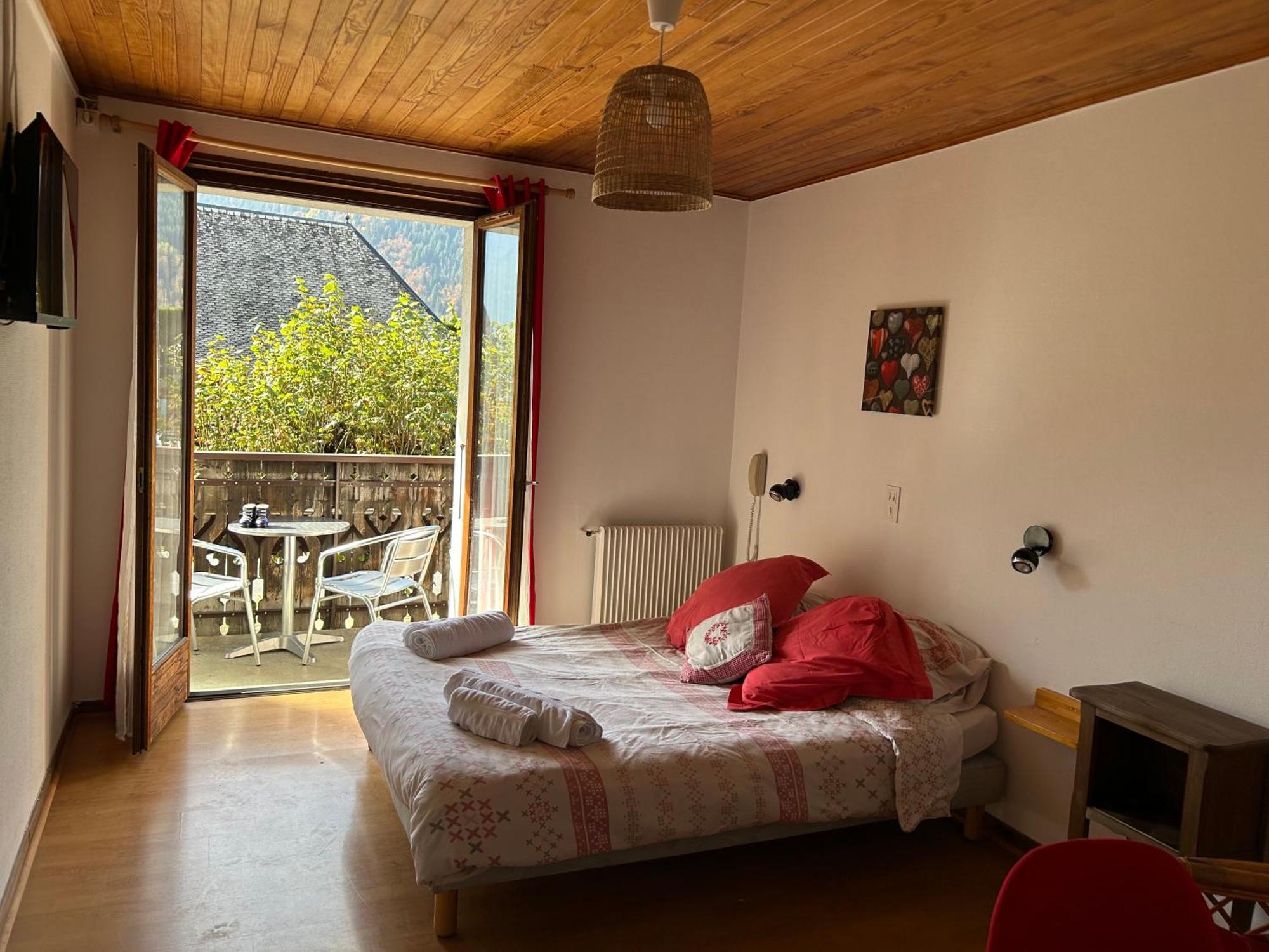Les Tilleuls Le Biot Bagian luar foto